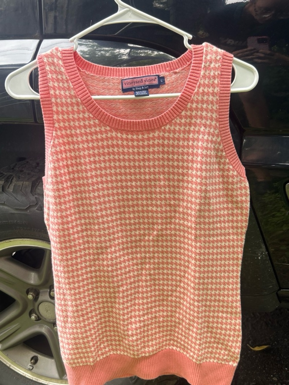 Vineyard Vines Coral & Cream Knit Sweater Tank